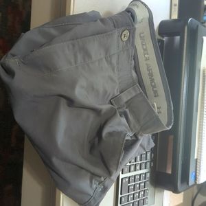 38 Under Armour Golf shorts